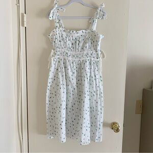 Playa Lucila Smocked Floral Dress, M, NWT